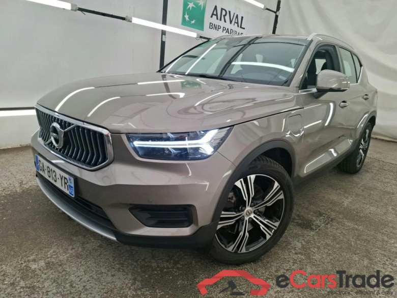 VOLVO XC40 / 2017 / 5P / SUV Recharge T4 211 DCT7 Inscription Busi
