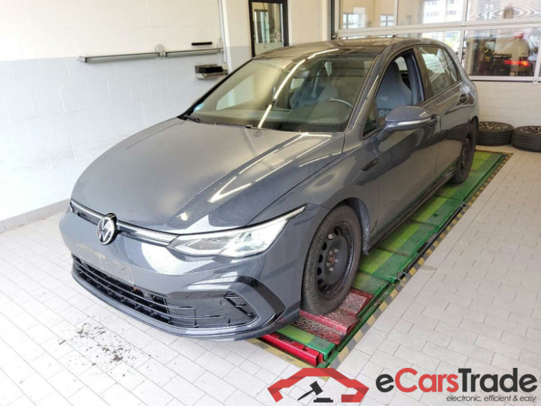Volkswagen Golf VIII Lim. (CD1)(12.2019->2024) DE - LimS5 1.5 TSI EU6d, R-Line OPF, 2020 - 2024