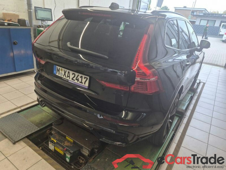 Volvo XC60 (03.2017->) DE - SUV5 B5 (Benzin) AWD EU6d, Plus Black Edition Mild-Hybrid, (Facelift) 2023 #3