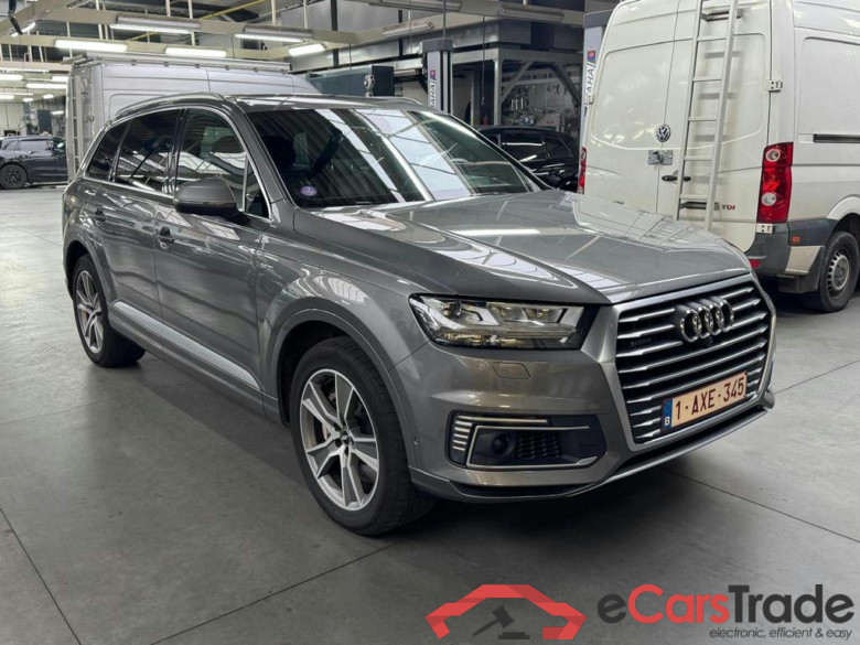 AUDI Q7 e-tron (PHEV) Dsl 3.0 TDi V6 Quattro Tiptronic (275 kW)
