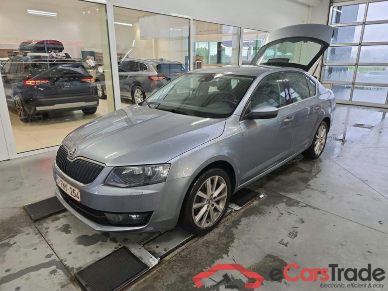 SKODA Octavia Dsl 1.6 CR TDi Elegance DSG #1