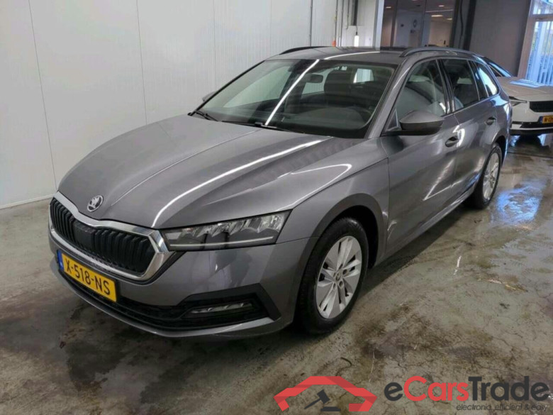 SKODA Octavia Combi 1.5 TSI Bns Edition #1