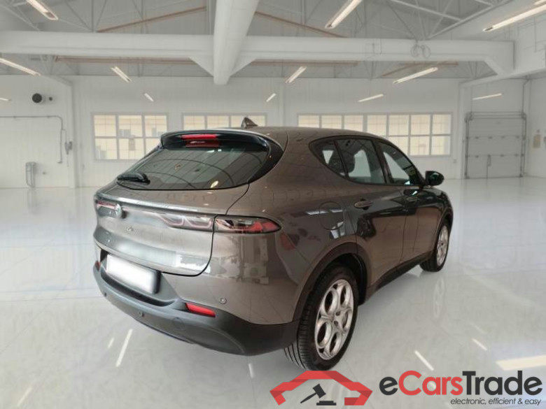ALFA ROMEO TONALE / 2022 / 5P / SUV 1.5 130CV HYBRID TCT7 SUPER #2