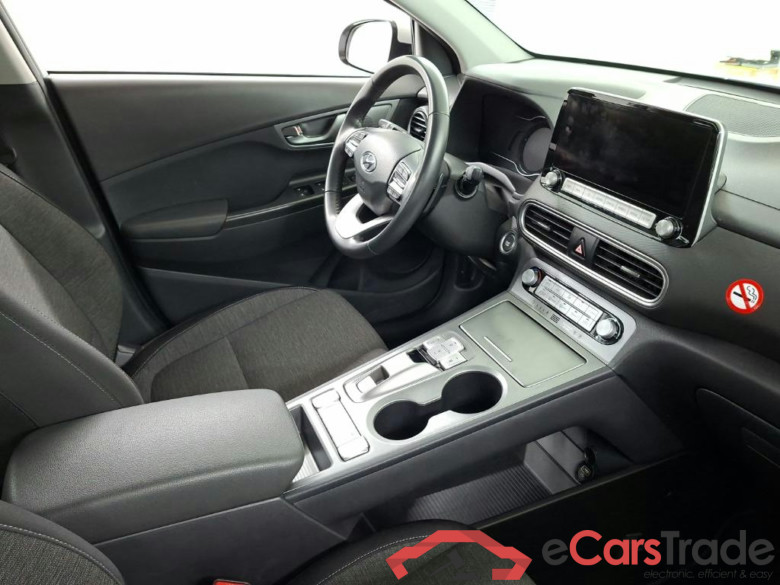 HYUNDAI Kona Comfort Electric 64 kWh 5D #6