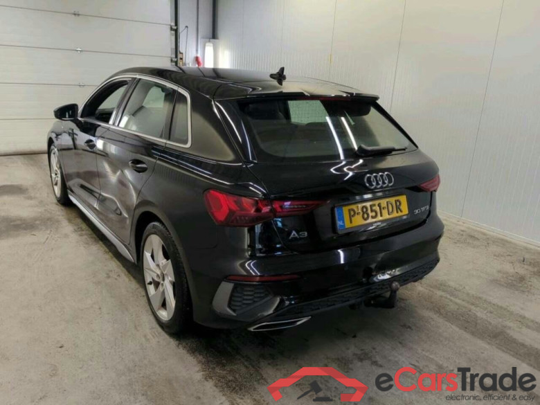 AUDI A3 Sportback 30 TFSI S edition #6