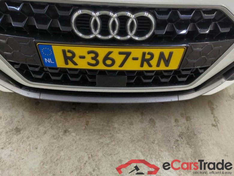 AUDI A1 Sportback 30 TFSI S edition #4
