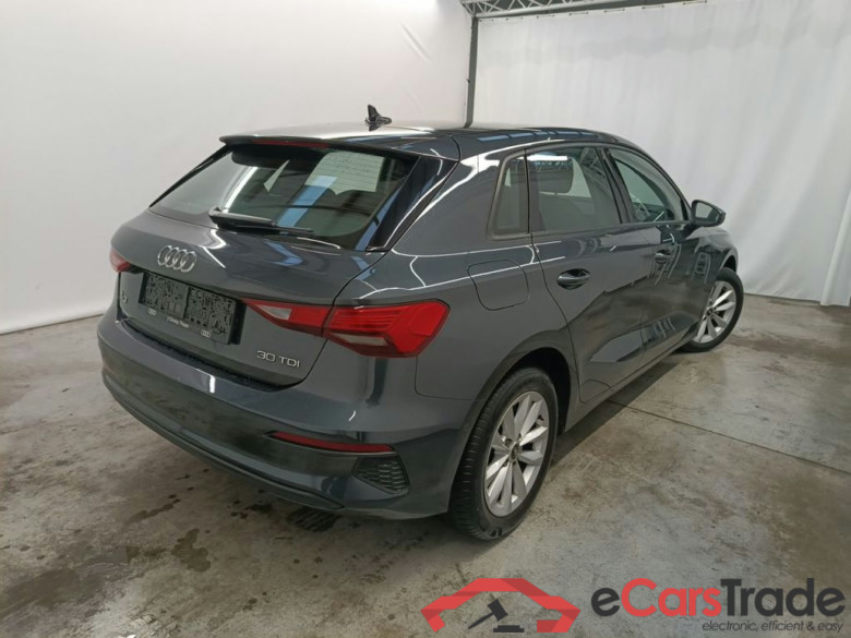 Audi A3 Sportback 2.0 30 TDi 85kW S tronic Attraction B.E. 5d #2