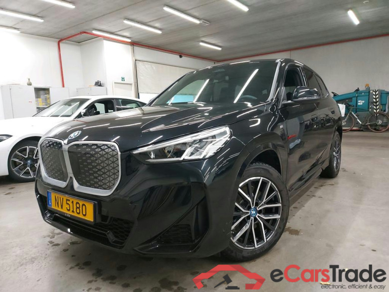 BMW I - BMW IX1 xDrive30 313PK M Sport With Climatic & Navigation & Heated Sport Seats & Park Sensors Front & Rear & 18 Inch Alloy  * ELECTRIC *