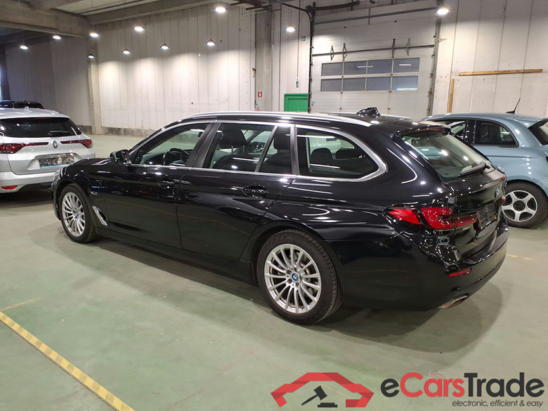 BMW 5 SERIES TOURING 2.0 520E TOURING AUTO #2
