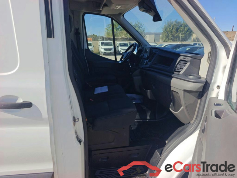 FORD Transit / 2013 / 4P / furgón 350 96kW L2H2 Van Trend FWD MHEV #6