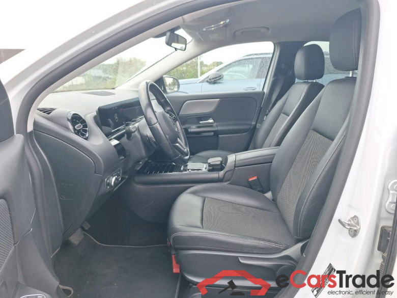 MERCEDES-BENZ GLA - Klasse 2.0 GLA 180 D DCT BUSINESS SOLUTION ESS #5