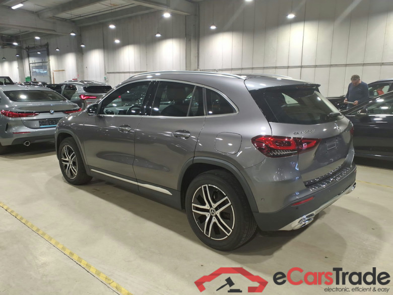 MERCEDES-BENZ GLA - Klasse 2.0 GLA 200 D DCT BUSINESS SOLUTION #2
