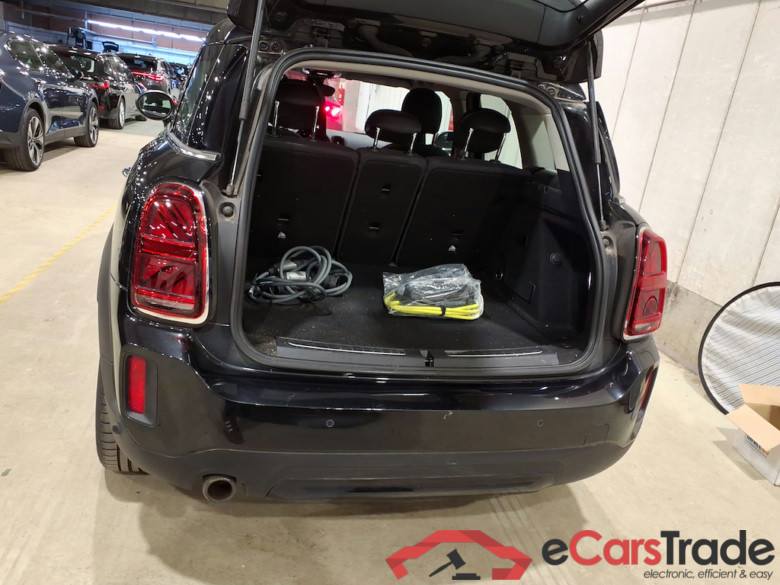 MINI COUNTRYMAN 1.5 COOPER S E 4WD AUTO #3