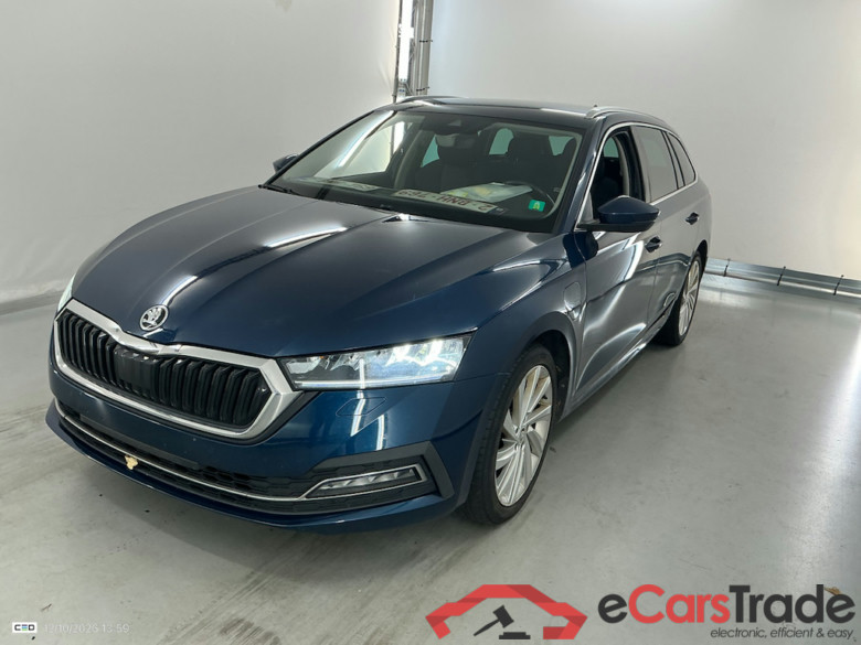 SKODA OCTAVIA COMBI 1.4 TSI PHEV 150KW DSG CLEVER #1