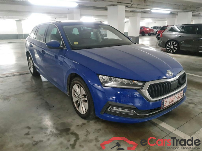 SKODA OCTAVIA COMBI 2.0 CRTDI 110KW DSG7 CLEVER #2