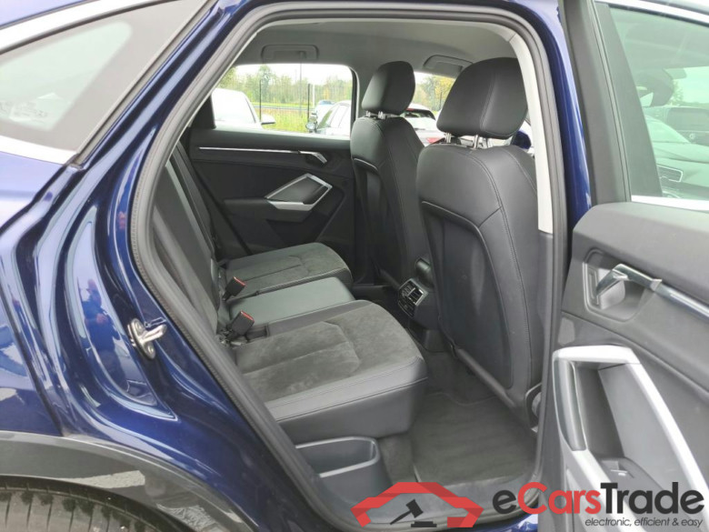 AUDI Q3 SPORTBACK 1.4 45 TFSI E S TRONIC S LINE #6