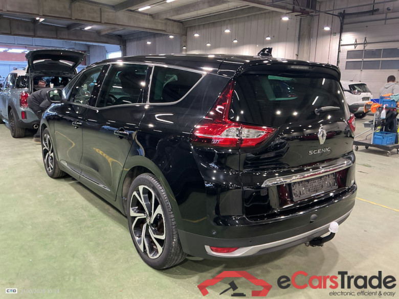 RENAULT ScUnic 1.3 TCE 140 BLACK EDITION #3