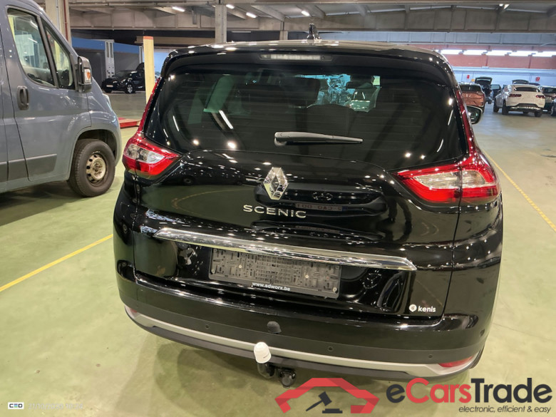 RENAULT ScUnic 1.3 TCE 140 BLACK EDITION #5