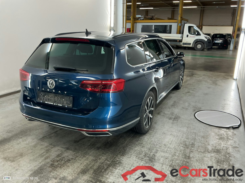VOLKSWAGEN PASSAT VARIANT GTE - 2020 1.4 TSI PHEV GTE Business DSG #4