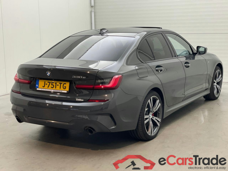 BMW 3-serie 330e eDrive Edition #4