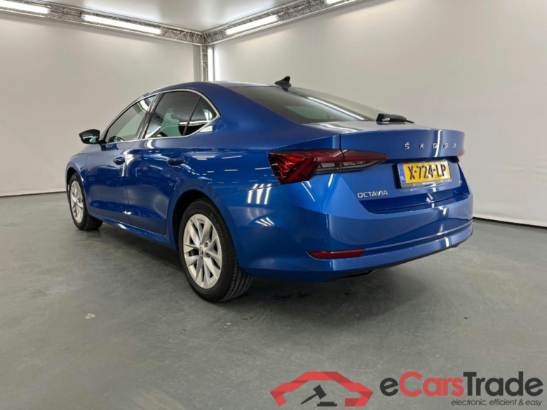 SKODA OCTAVIA 1.0 e-TSI Business Edition Plus #3