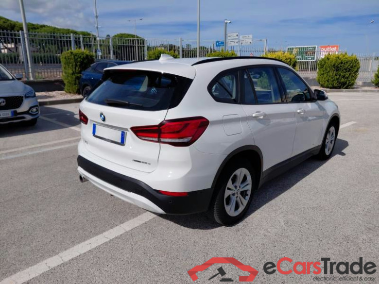 BMW X1 / 2019 / 5P / SUV XDRIVE 25E BUSINESS ADVANTAGE AUTOMATICO #2