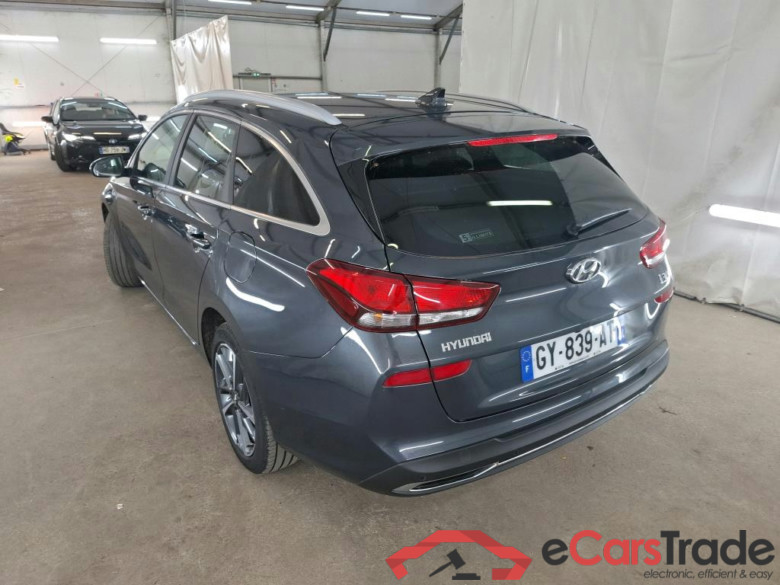 HYUNDAI i30 Sport Wagon / 2020 / 5P / Break 1.0 T-GDI 120 DCT-7 MHEV CREATIVE SW #2