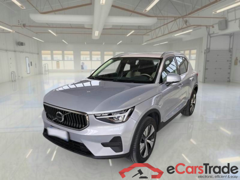 VOLVO XC40 / 2021 / 5P / SUV T4 RECHARGE PLUG-IN AUTO ESSENTIAL #1