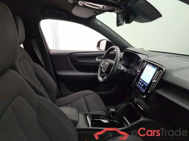 VOLVO XC40 RECHARGE CORE #3
