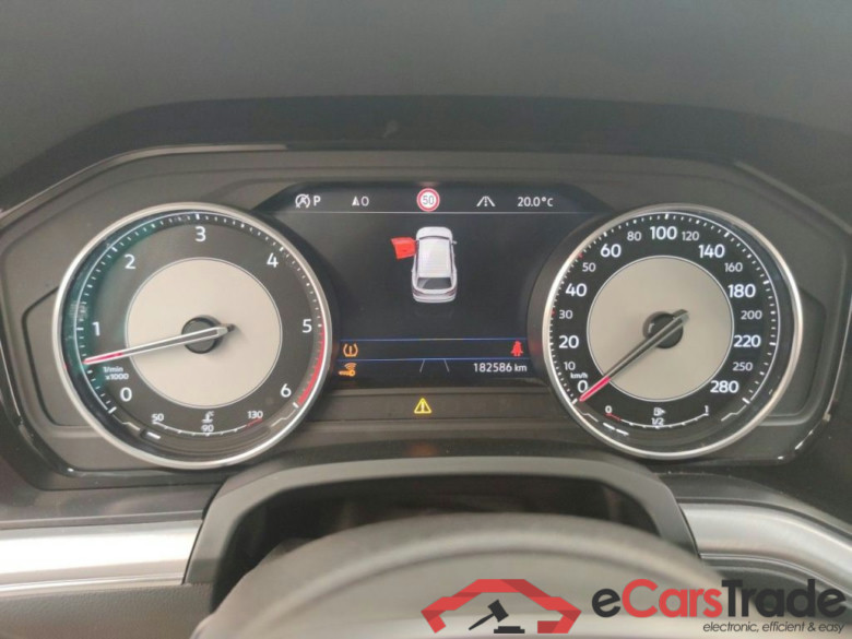 VOLKSWAGEN TOUAREG DIESEL - 2018 3.0 TDi 231 V6 SCR 4Mo Elegance Tipt.(EU6AP) 5d #6