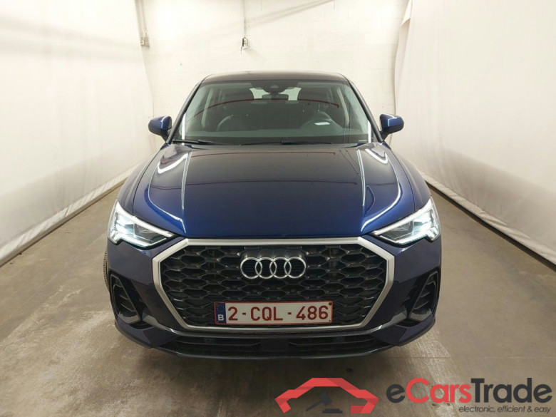 Audi Q3 Sportback 45 TFSI e S tronic 5d #5