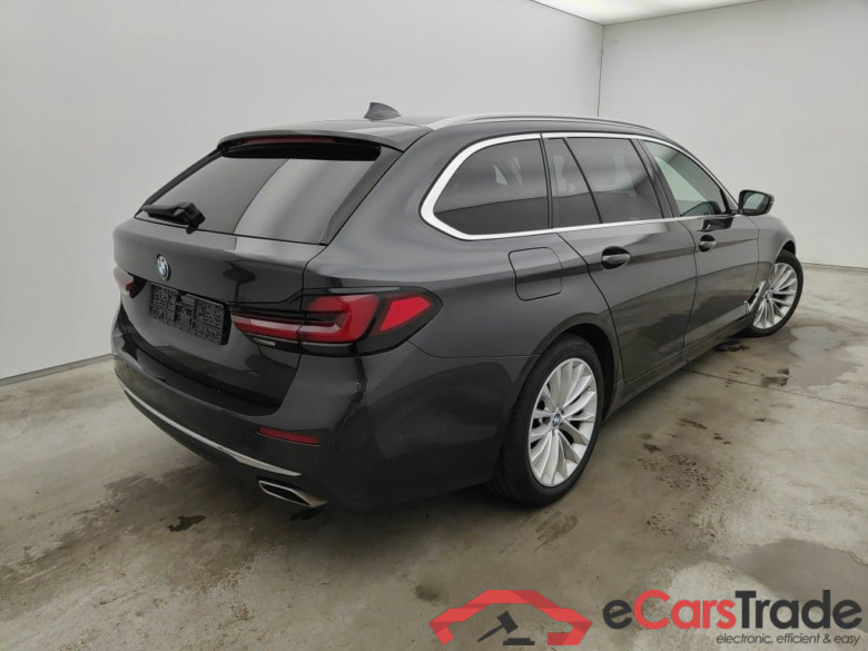 BMW 5 TOURING DIESEL - 2020 520 dXA 190hp MHD 5d #2