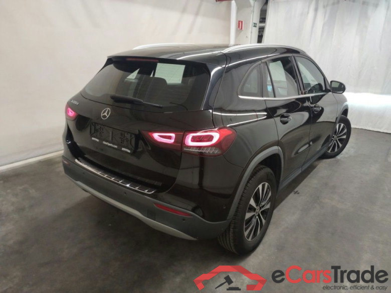 Mercedes-Benz GLA GLA 180 d Business Solution 5d #2