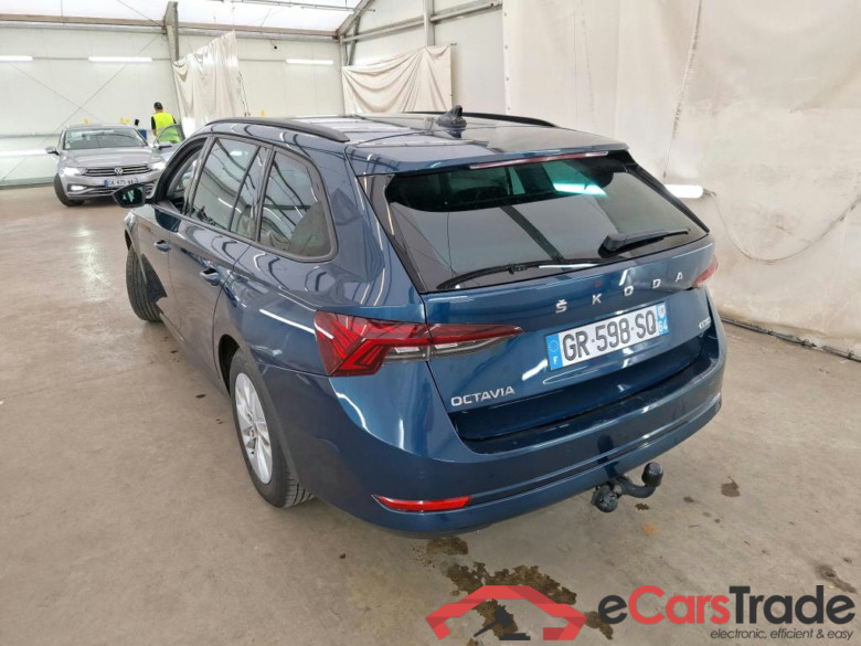 SKODA Octavia Combi / 2020 / 5P / Break 1.5 TSI mHEV e-TEC 150 DSG7 Business #2