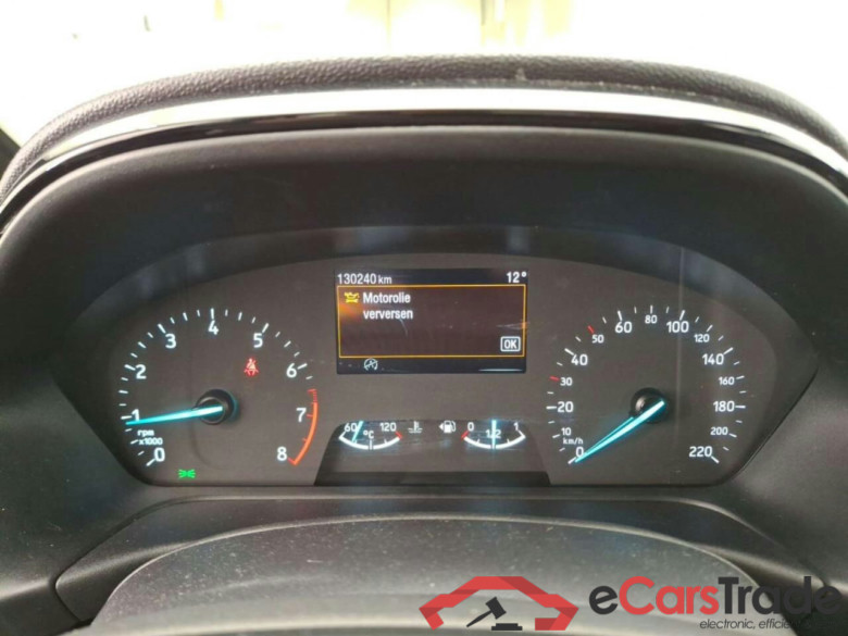 FORD Fiesta 1.0 EcoB.Hy. Tit. #6
