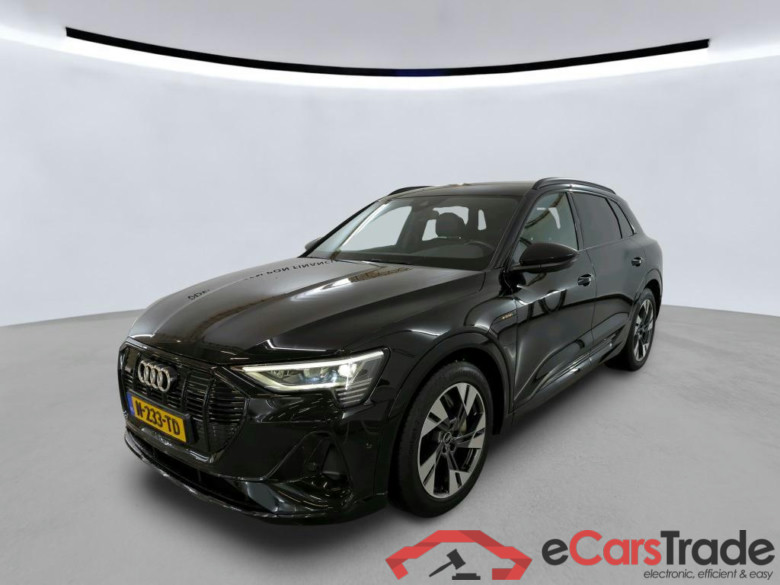 AUDI e-tron 300 kW #1