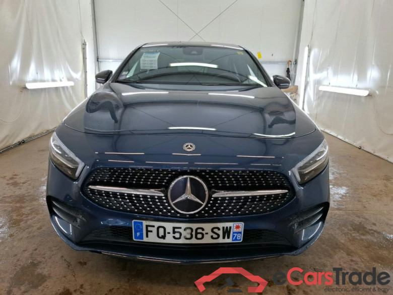 MERCEDES-BENZ Classe A Compact / 2018 / 5P / Berline A 180 AMG Line #1