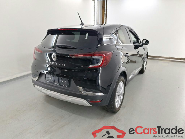 RENAULT CAPTUR 1.3 TCE 140 EDC INTENS #4