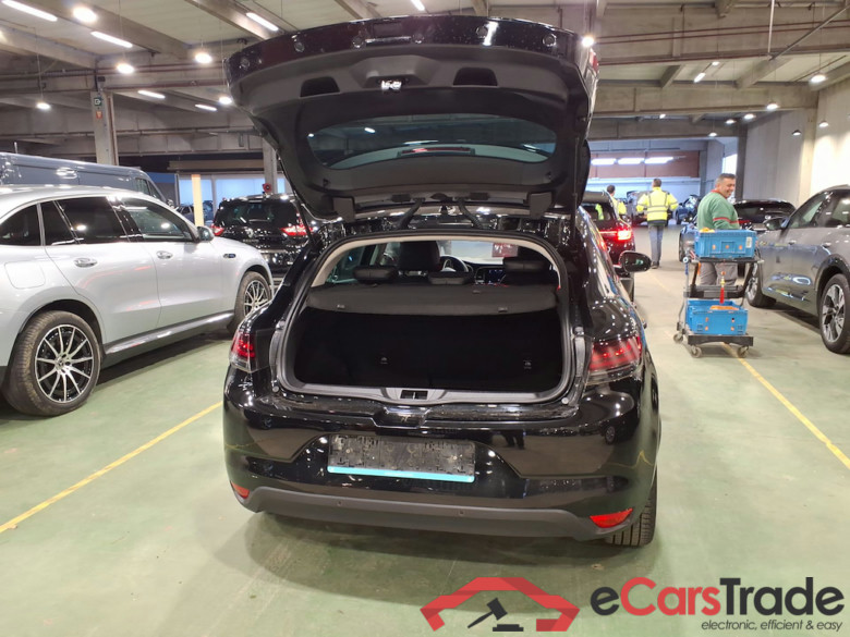 RENAULT MEGANE BERLINE 1.3 TCE 140 TECHNO #3