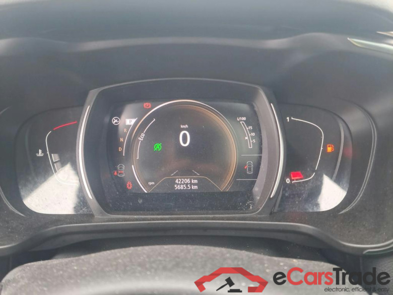 RENAULT Kadjar / 2019 / 5P / crossover Zen GPF TCe 103kW (140CV) EDC #4