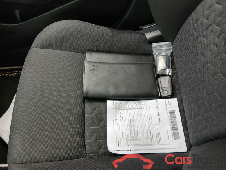 TOYOTA Corolla / 2019 / 5P / berlina con portón 1.8 125H ACTIVE TECH E-CVT #5