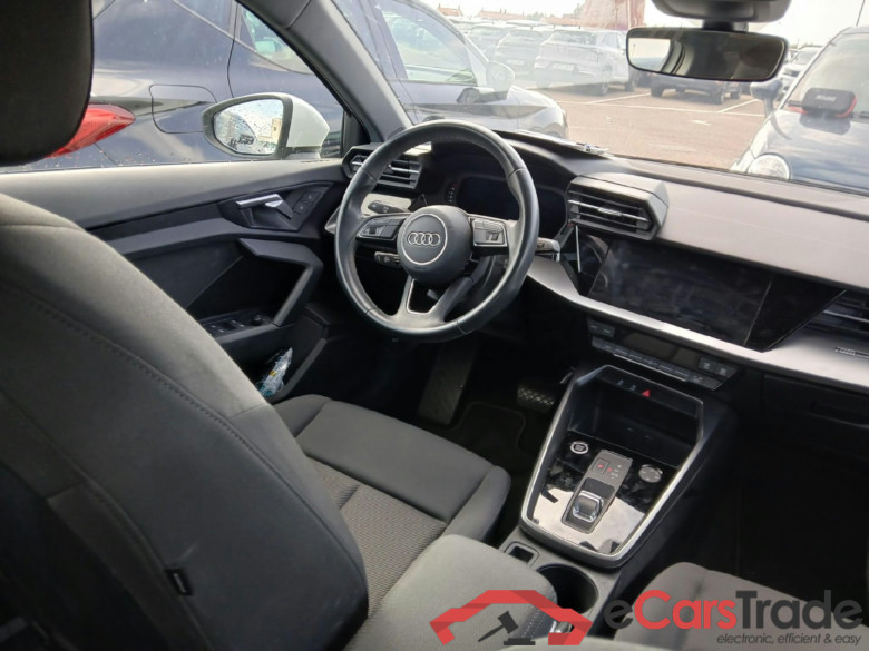 AUDI A3 / 2020 / 5P / berlina con portón Sportback 30 TFSI 81kW (110CV) S tronic #3
