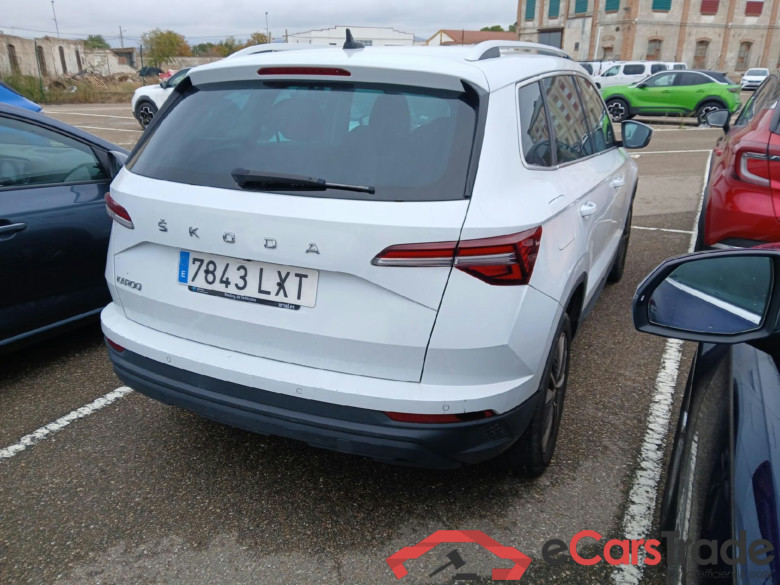 SKODA Karoq / 2017 / 5P / todoterreno 2.0 TDI 85kW (115CV) Ambition #2