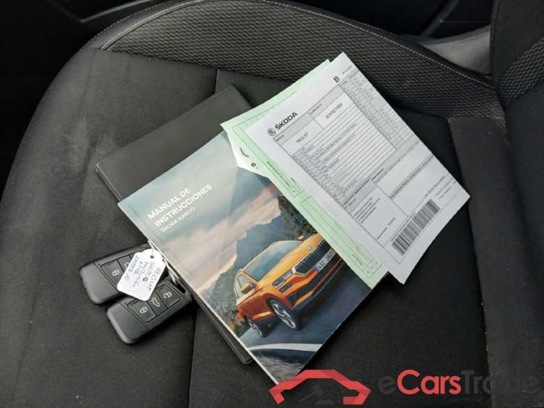 SKODA Karoq / 2017 / 5P / todoterreno 2.0 TDI 85kW (115CV) Ambition #5