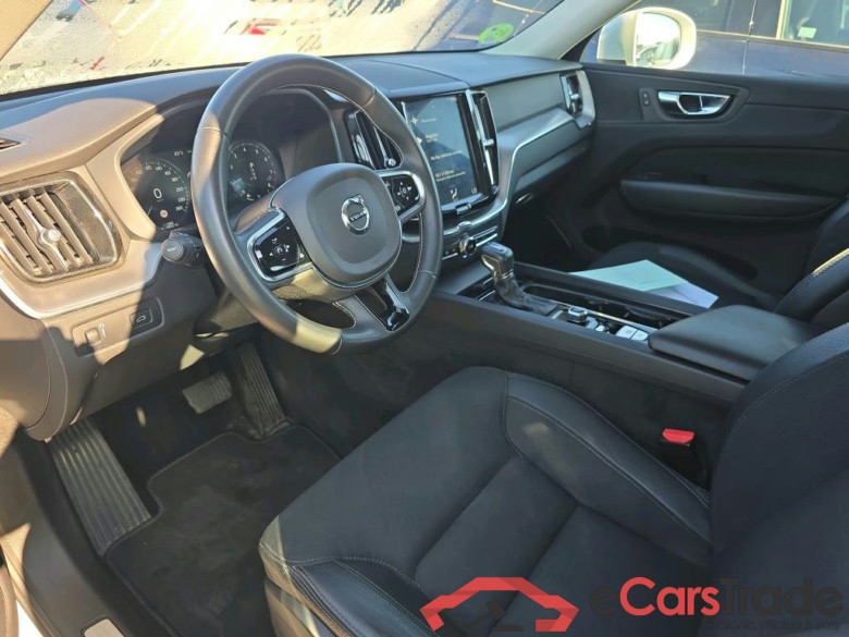 VOLVO XC60 / 2017 / 5P / todoterreno 2.0 T4 Business Plus Auto #3