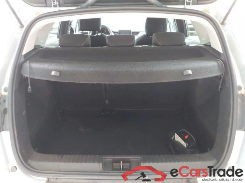 Renault Captur Evolution TCe 100 GPL #2