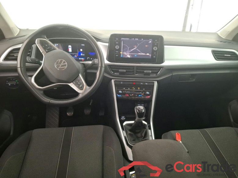 VOLKSWAGEN T-Roc / 2021 / 5P / SUV 2.0 TDI 116 LIFE PLUS #5