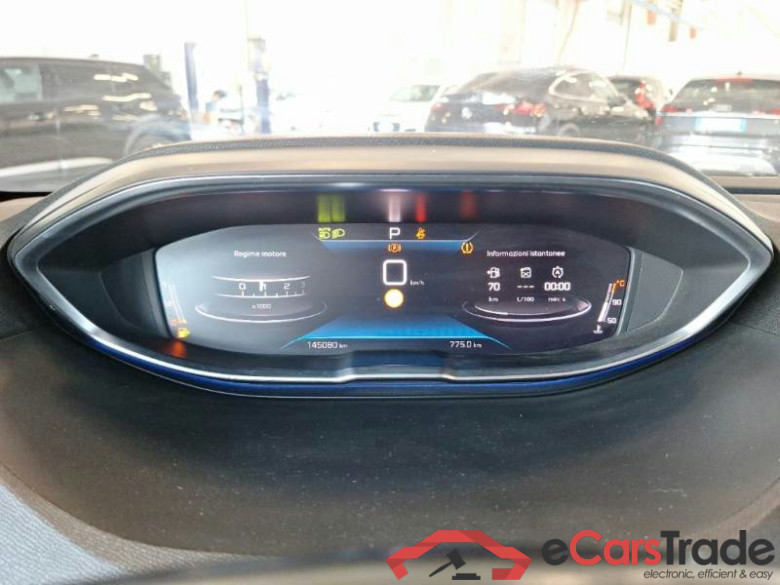 PEUGEOT 3008 / 2020 / 5P / SUV BLUEHDI 130 EAT8 SeS ALLURE PACK #4