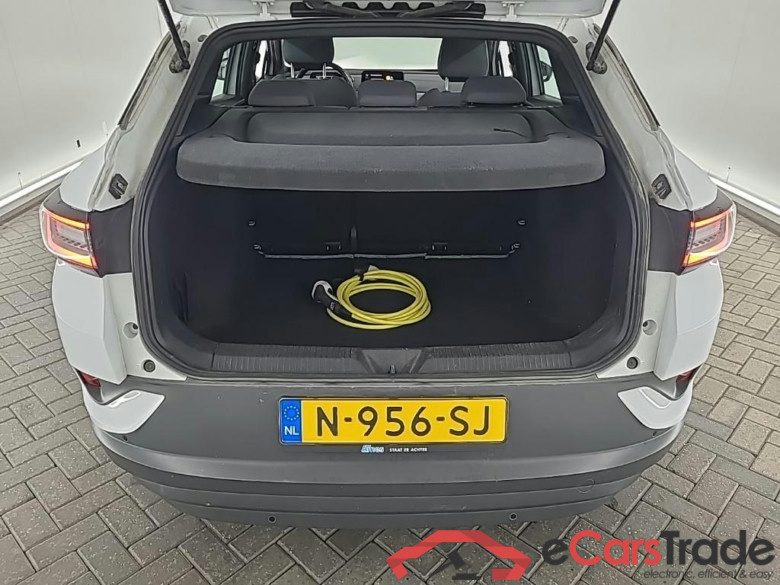 VOLKSWAGEN ID.4 77kWh Life Auto 5D 150kW Athlon Edition #5