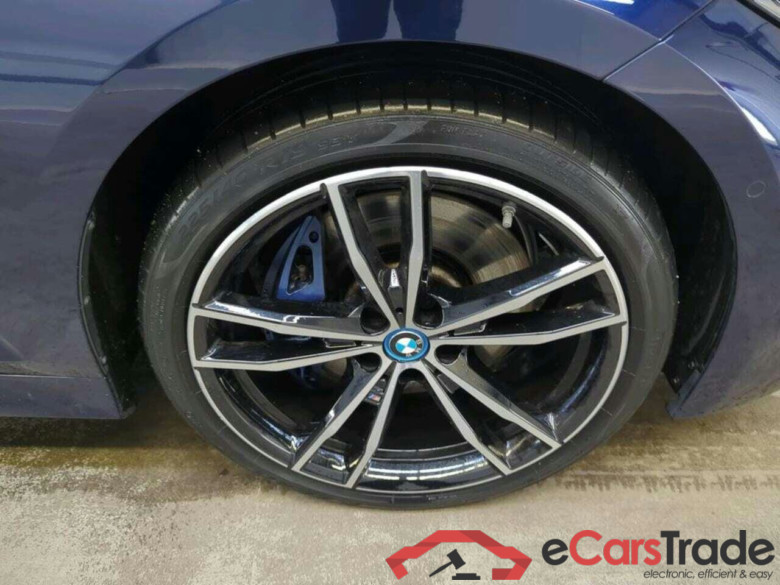 BMW 3-serie 330 #6
